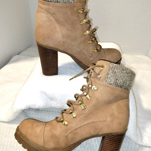 Charlotte Russe Faux Suede Marley Bootie Sz 9M - Picture 2 of 8